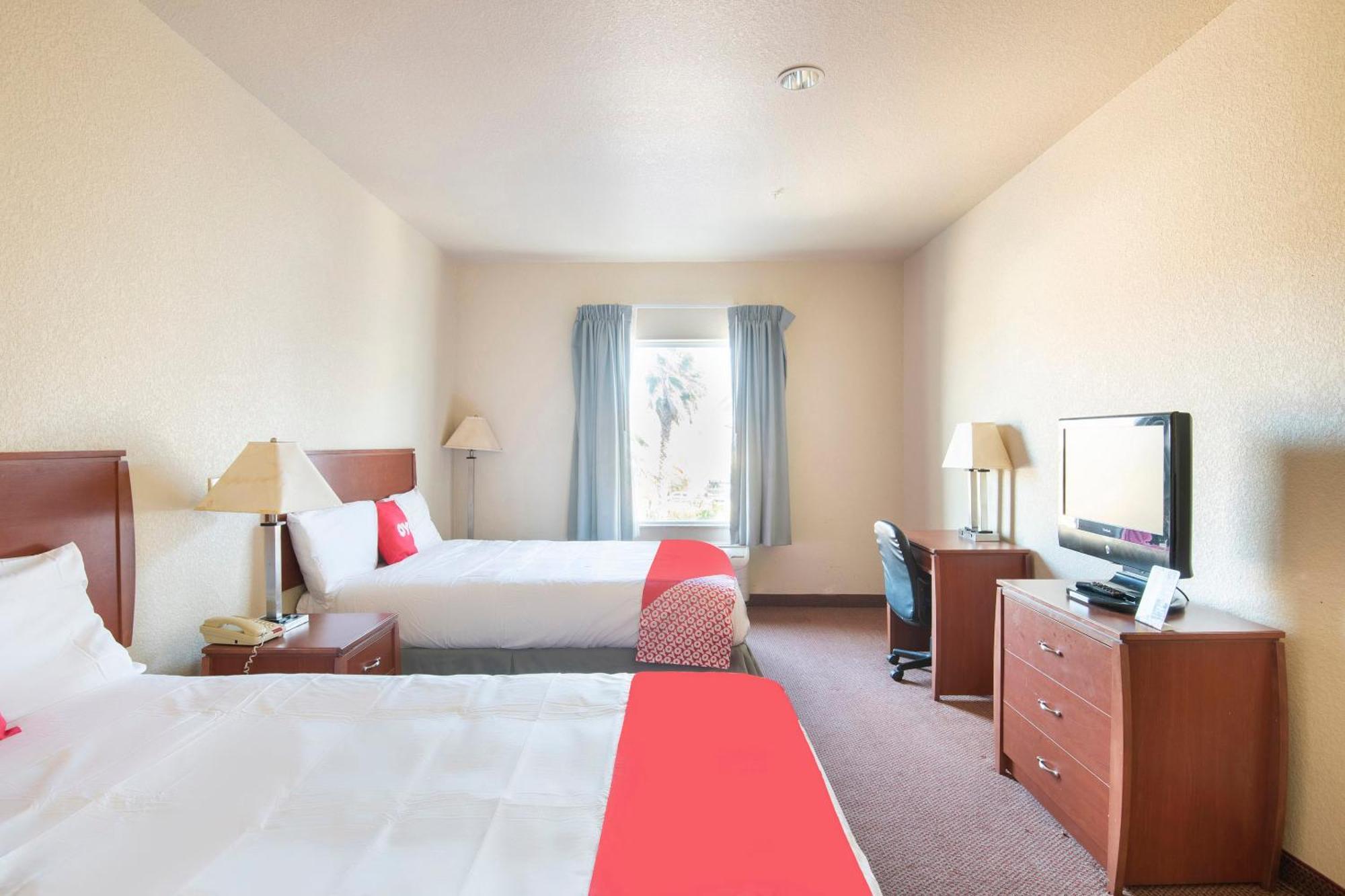 Oyo Townhouse Clute Lake Jackson Εξωτερικό φωτογραφία